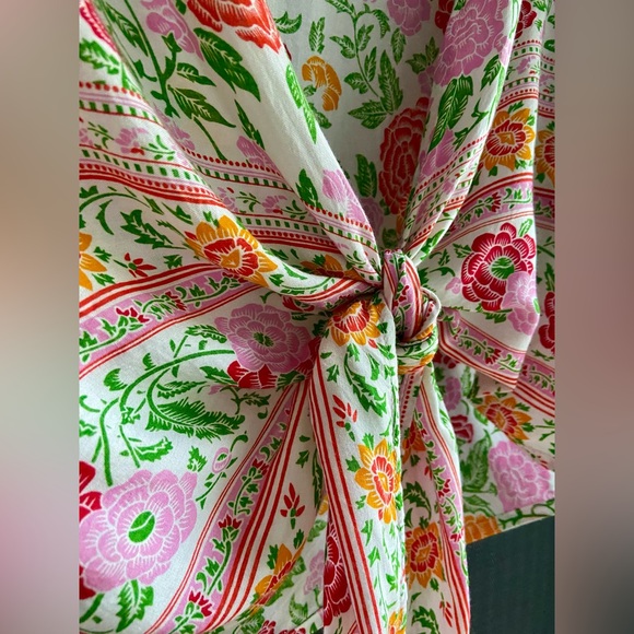 Swell Women's Palmia Floral Tie Front Crop Top ONE SIZE 100% Rayon - Picture 5 of 5